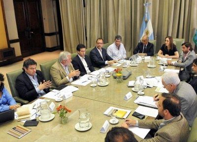 Vidal se reuni� con todos sus ministros para tratar los temas m�s urgentes
