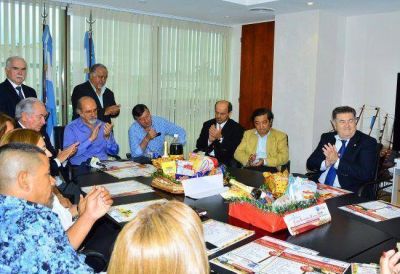 �Canasta navide�a�: El gobierno acord� un amplio abanico de ofertas