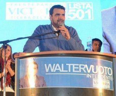 Asume Walter Vuoto, el primer intendente de La C�mpora del pa�s