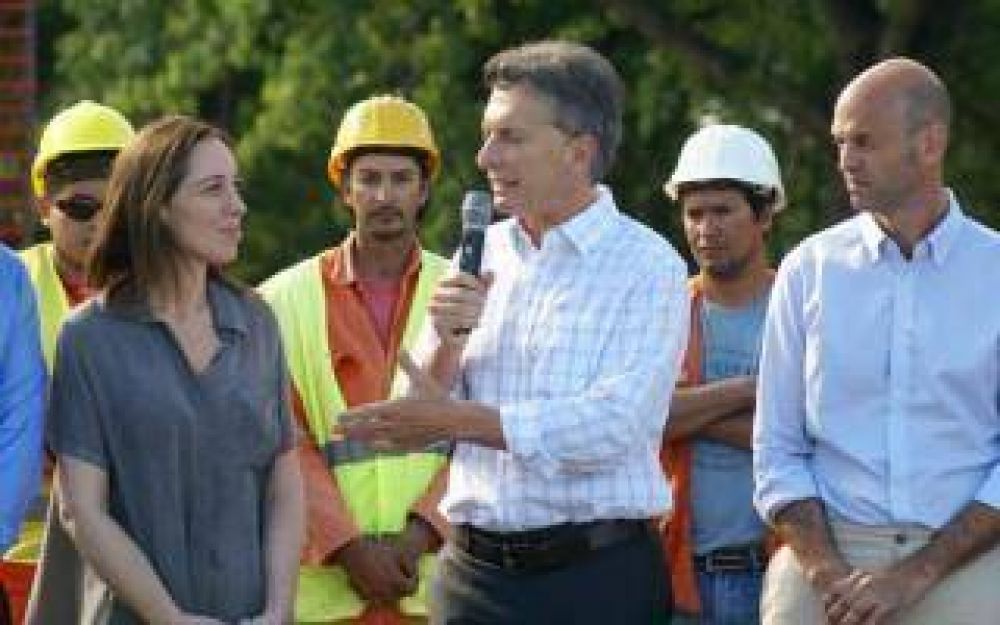 Desde Luj�n, Macri anunci� obras en Ruta 7: 