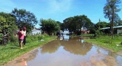 Lleg� un repunte del Paran� a Itat� y provoc� m�s evacuados