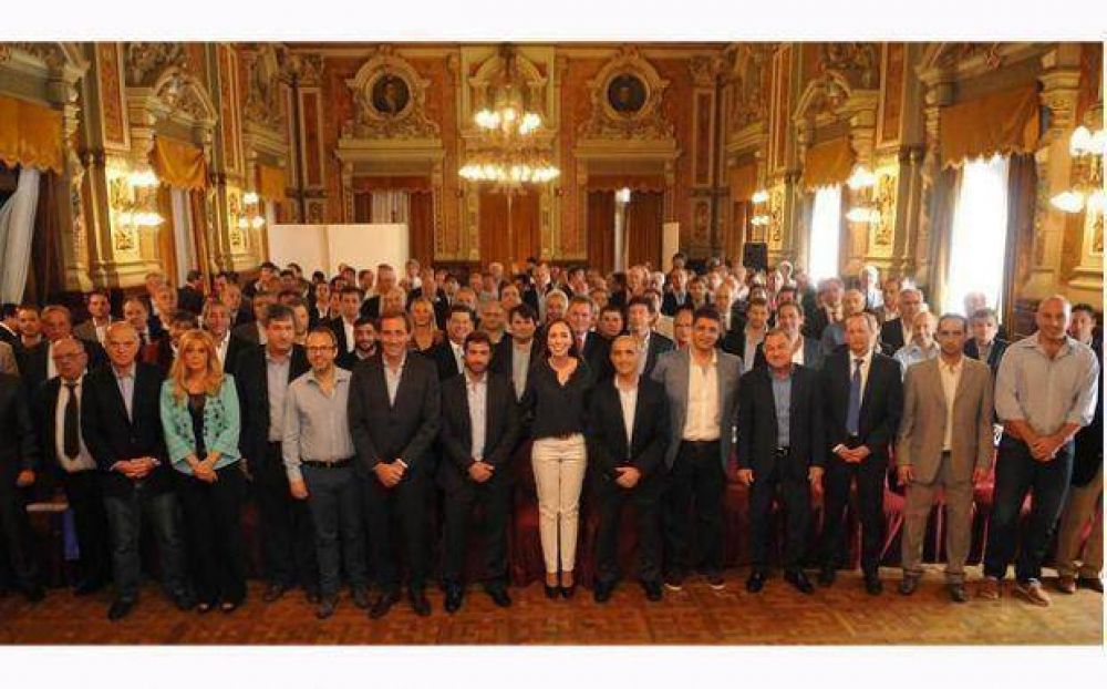 Vidal prometi� ayuda econ�mica para municipios que no puedan pagar los sueldos