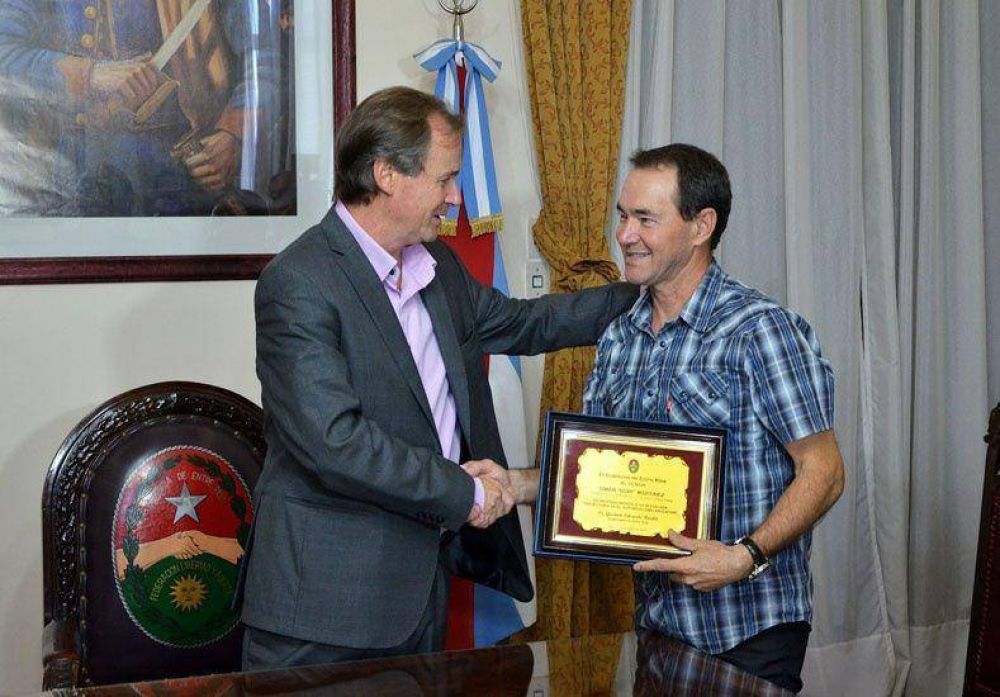 Bordet felicit� al Gur� en nombre de todos los fierreros