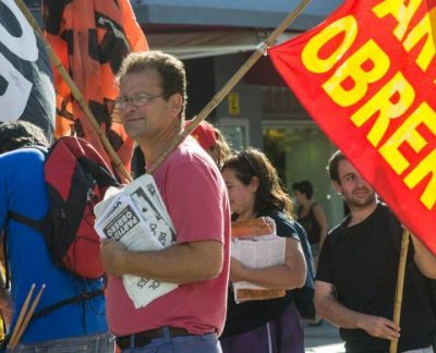 �Vamos a reclamar doble aguinaldo y paritarias en enero�
