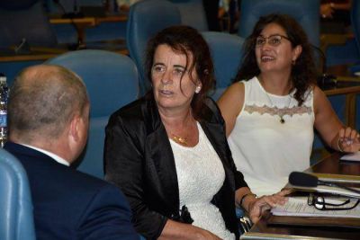 El decretazo por la Corte genera una grieta entre el PRO y el radicalismo
