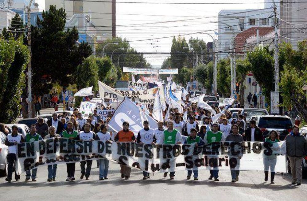 ADOSAC amenaza arrancar con paros, si el gobierno no abre paritarias inmediatamente