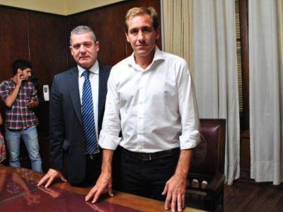 Se decret� la emergencia econ�mica en La Plata: �Lo que se debe, hay que pagarlo�, asegur� Garro