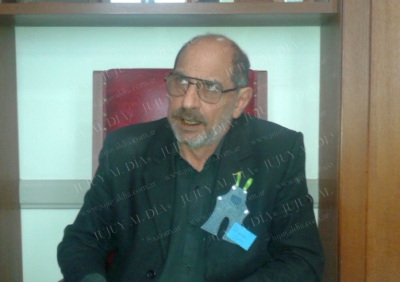 �El gobierno anterior, con mucha inversi�n, no invirti� en educaci�n sino en accesorios educativos�