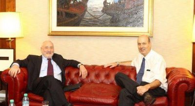 El Central no necesit� vender d�lares en el primer d�a sin cepo, por la dificultad para comprarlos