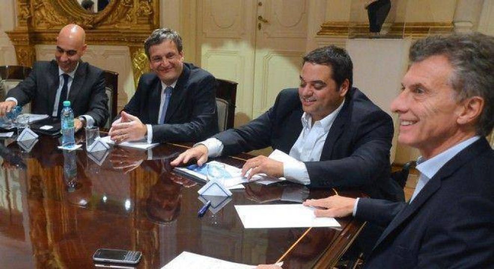 Macri le dio a los gordos el manejo de la millonaria caja de las obras sociales