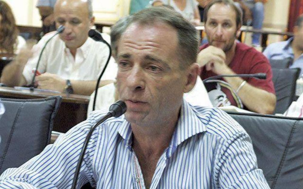 Rivas Miera advirti� que �el FpV no sabe ser opositor�