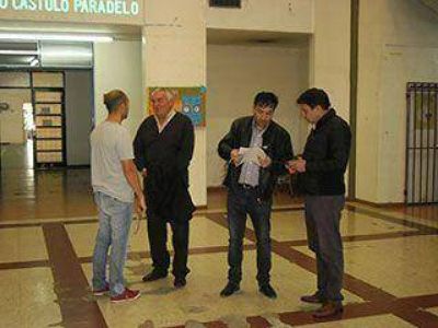 Pablo Grasso recorri� varios colegios