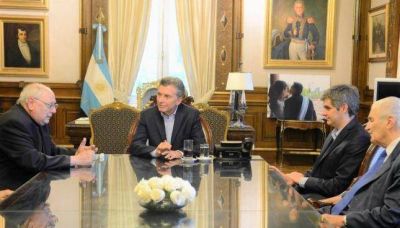 La Comisi�n Ejecutiva se reuni� con el Presidente de la Naci�n