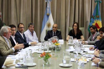 Massa presiona a Vidal por la Ley de Intendentes