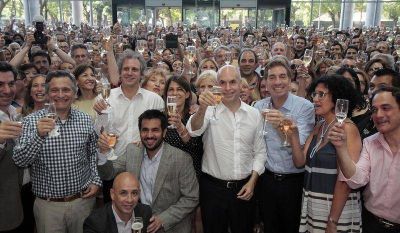 Larreta brind� con municipales porte�os