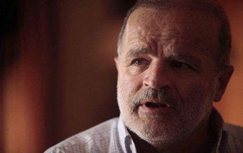 Razona, sobre la entrega de licencias truchas: �Creo que a alguien le molesto esto�