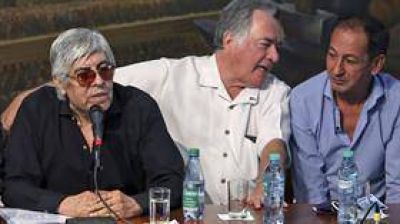 Hugo Moyano: 