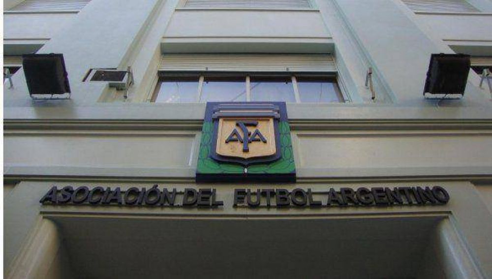 Las elecciones en AFA ser�an a mediados de 2016