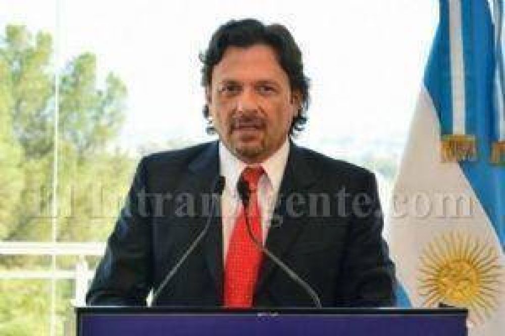 S�enz anunci� el pago de aguinaldo a empleados municipales