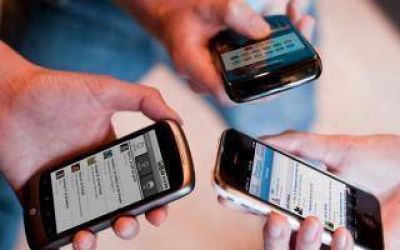 Mar del Plata: Cancelan el servicio de celulares a funcionarios
