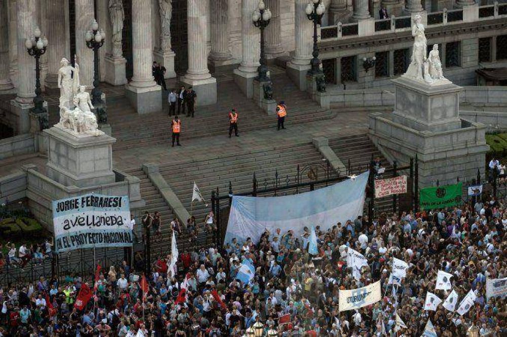 Convocan a una nueva marcha contra las pol�ticas de Macri