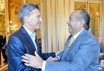 Macri negocia con el PJ pero congela hasta febrero los cambios en la Corte