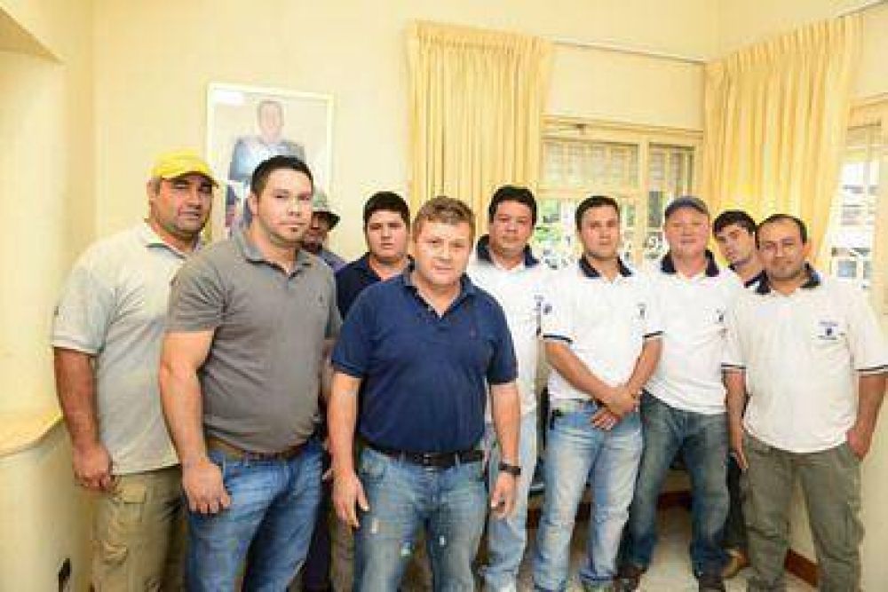 Los sindicatos levantan la guardia