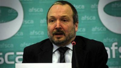 Sabbatella resistir� en la Justicia si Macri avanza en la Afsca por decreto