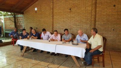 Almuerzo de trabajo de Uni�n Popular con dirigentes de Garup�