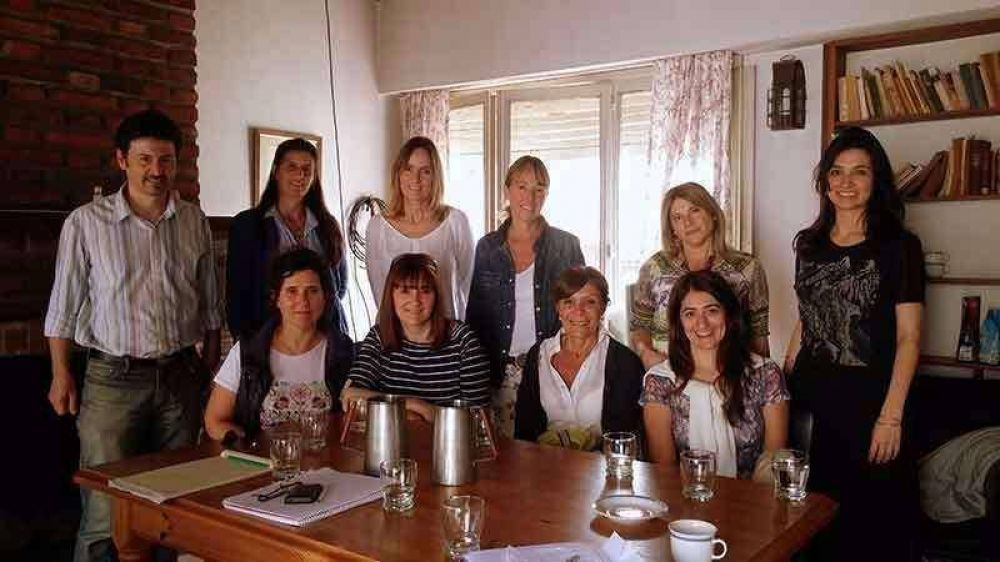 La Asociaci�n de Caba�as de Tandil realiz� una importante donaci�n al Hogar San Jos�