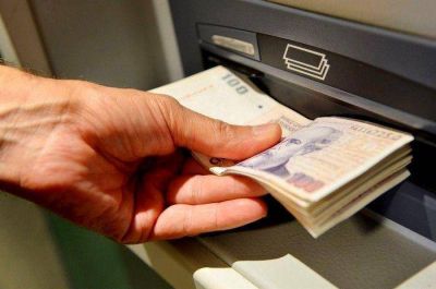 El Intendente y el Secretario de Hacienda gestionan fondos para garantizar el pago del aguinaldo