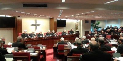 Espa�a | Algunos obispos conf�an en un �pacto de Estado� de PP y PSOE para asegurar la gobernabilidad