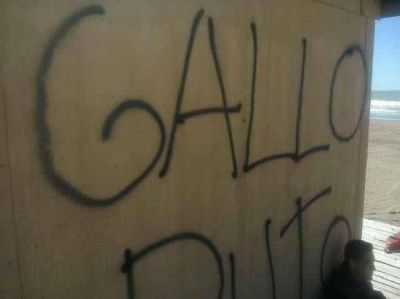 Conflicto con guardavidas: hubo amenazas y graffitis contra Messina