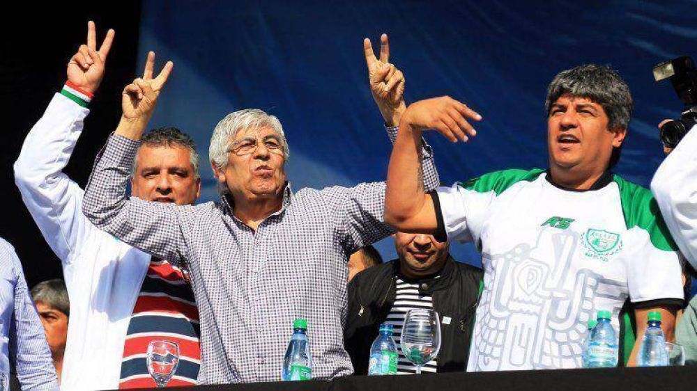 Camioneros consigui� un bono de fin de a�o de hasta 12 mil pesos