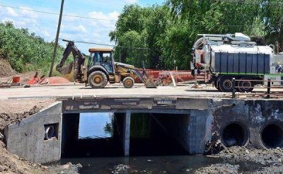 Tras obras hidr�ulicas municipales, el mi�rcoles reabrir�n el �Puente Negro�