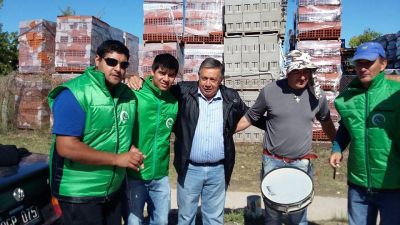 �Es un reconocimiento al esfuerzo�, dijo Alizegui sobre el bono para Camioneros 