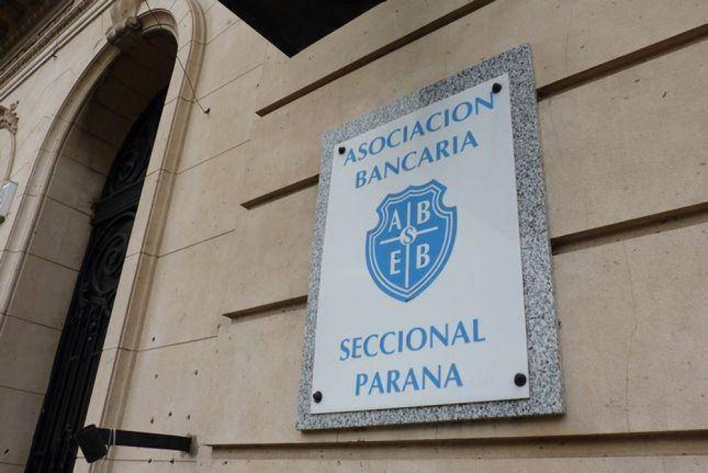 Los bancarios se re�nen el mi�rcoles con las C�maras para discutir salarios