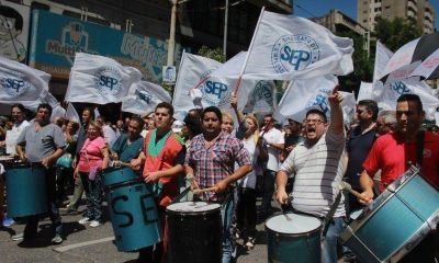 Movilizaci�n del SEP y estado de alerta de los docentes