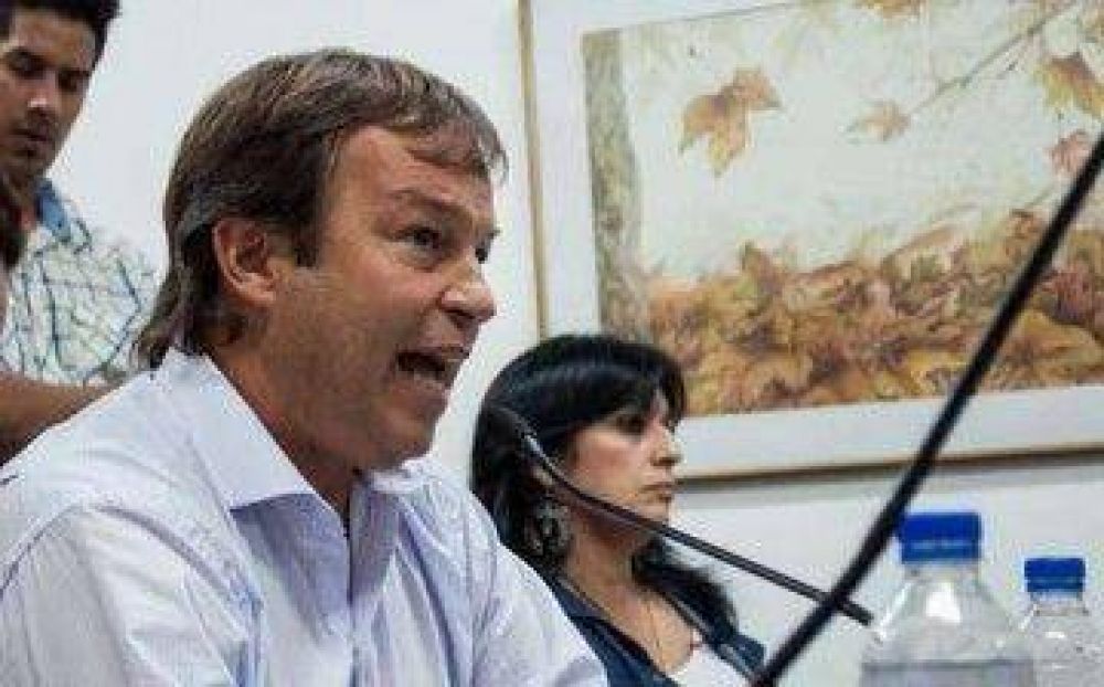  Cascallares: �Iniciamos un camino de trabajo conjunto con Provincia y municipios de la regi�n�