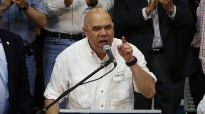 En guardia, la oposici�n denunci� un 