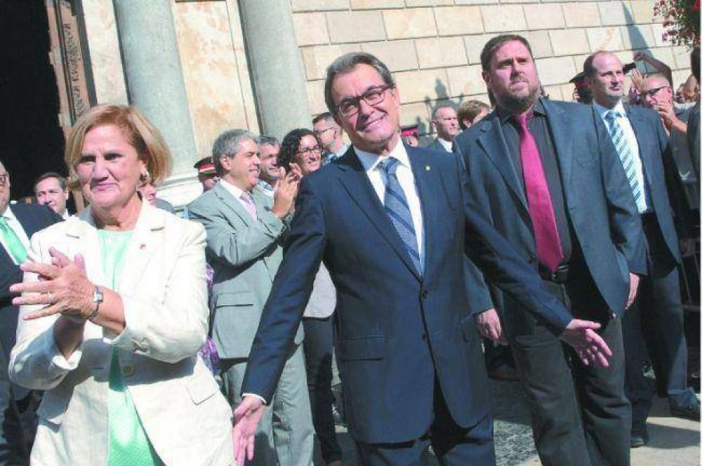 Acuerdo independentista en Catalua para nombrar presidente a Artur Mas