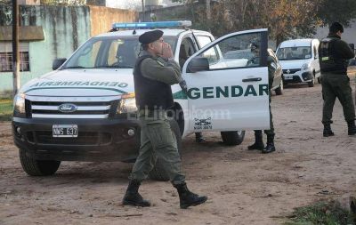 Acuerdo para que Gendarmer�a se quede en la provincia