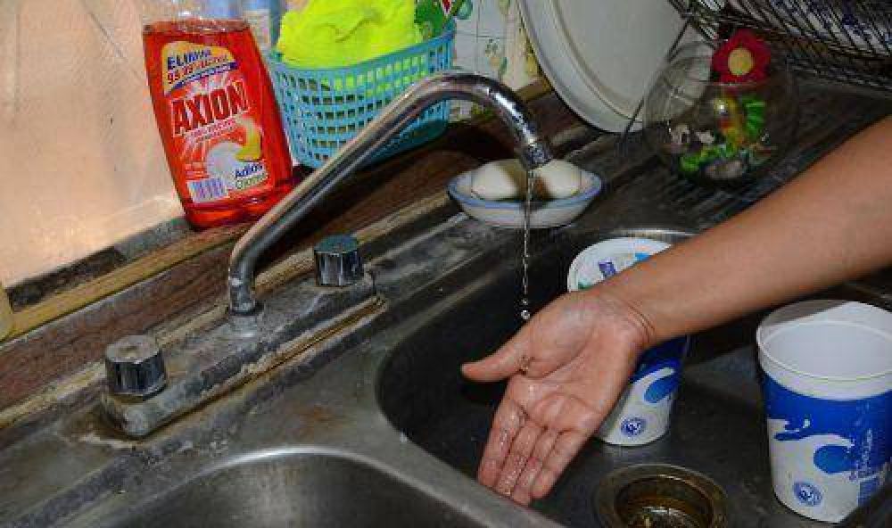 El Municipio reclam� la cobertura del servicio de agua potable