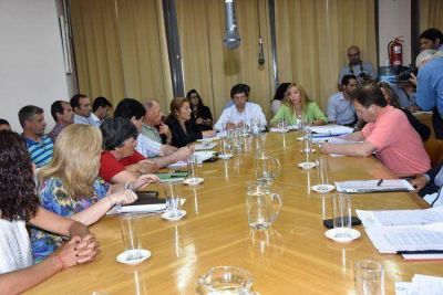 Por ahora, los impuestos provinciales aumentar�n del 25 al 28%