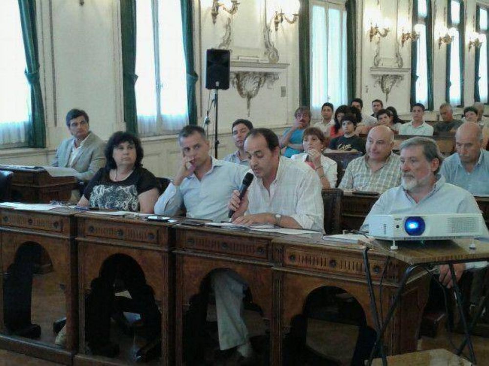 Sin apoyo opositor, fue aprobado por mayor�a el Presupuesto 2016