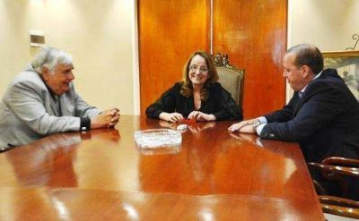 Reuni�n con intendentes de Pico Truncado y Piedra Buena para aunar trabajos