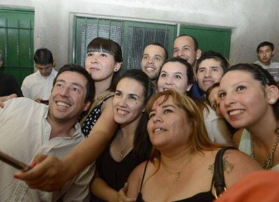 Nardini promueve la participaci�n de los j�venes en Malvinas Argentinas