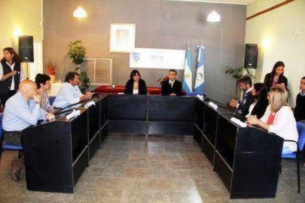 El Concejo acaptar� el veto de Cacault pero aprobar� una nueva ordenanza que regula las densidades constructivas 