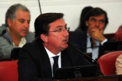 Guti�rrez: �Esta ley de emergencia es un error del oficialismo provincial�