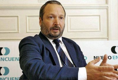 Sabbatella: �Es un gobierno elegido por el pueblo pero le brotan actitudes de uno de facto�